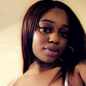 Meet your Posher, Ciara